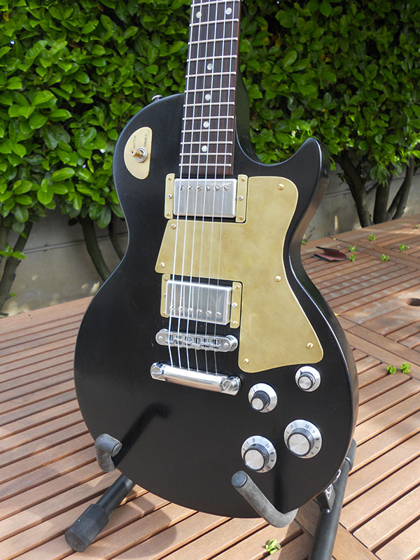 Personalizzazione chitarra Les Paul